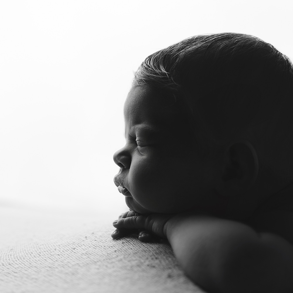 Fotografía newborn estudio Santutxu Bilbao